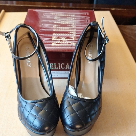 Delicacy Shoes - Delicacy Black Quilted Heels